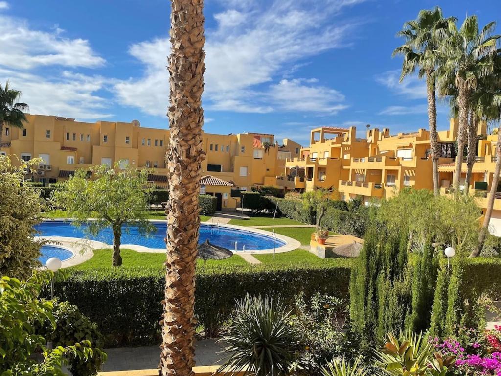 A Stunning 2 Bedroom Apartment 5 Min Walk To The Beautiful Beaches Of Vera Playa Playas de Vera Bagian luar foto